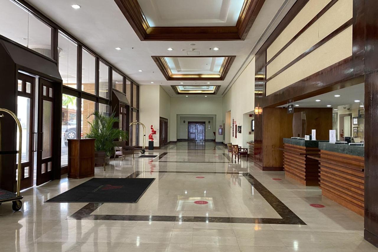 Marriott Venezuela Hotel Плайя-Гранде Экстерьер фото