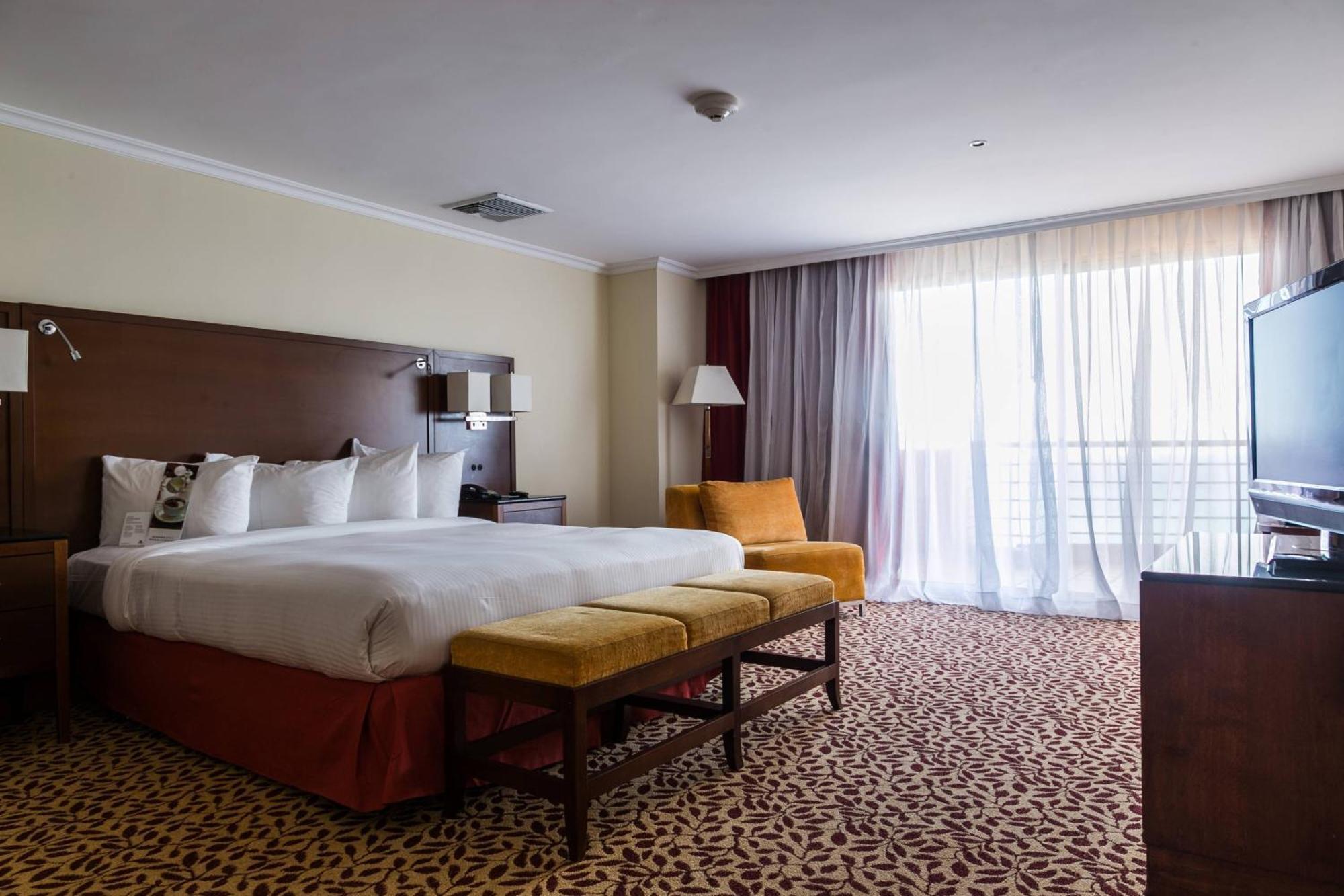 Marriott Venezuela Hotel Плайя-Гранде Экстерьер фото