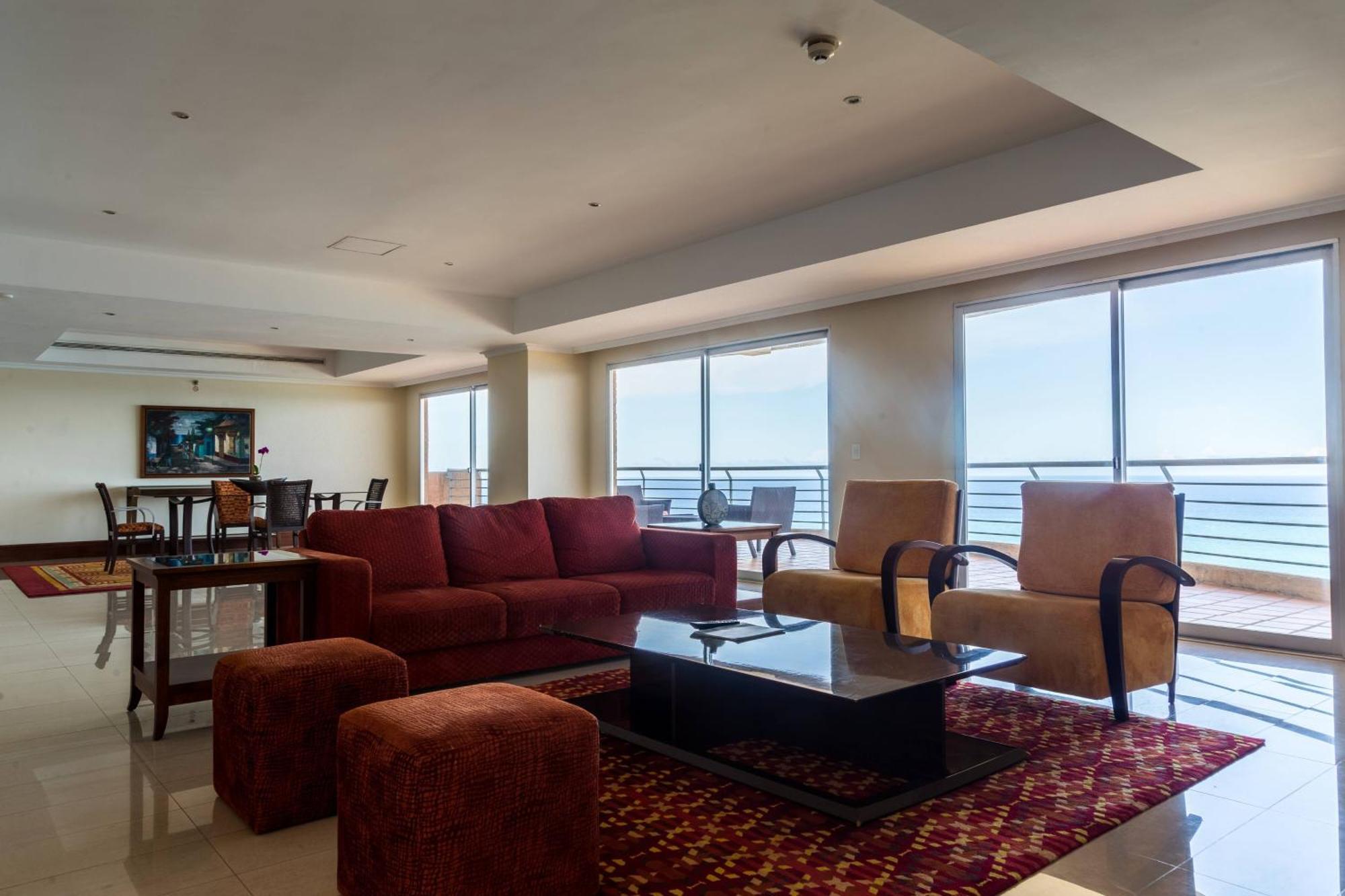 Marriott Venezuela Hotel Плайя-Гранде Экстерьер фото