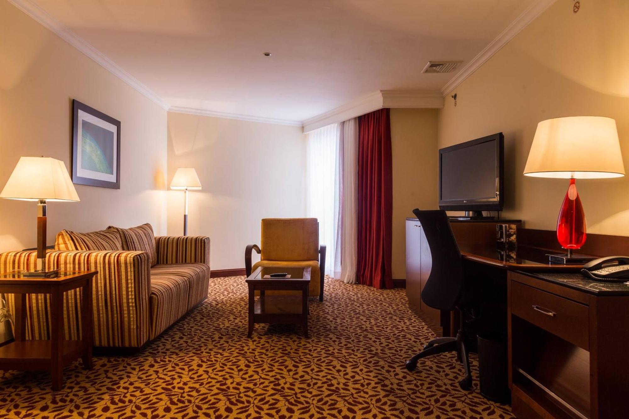 Marriott Venezuela Hotel Плайя-Гранде Экстерьер фото